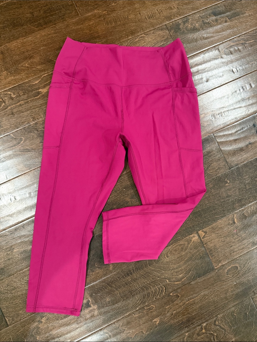 🥳 7/$10!! XL Fuchsia High-Waist Active Capris
